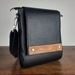 Eslo Roger hazai designer férfi fekete bőr bőr oldaltáska, prémium minőség, kézzel készített egyedi dizájn.