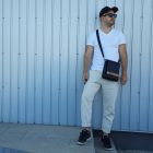 Eslo Roger hazai designer férfi fekete bőr bőr oldaltáska, prémium minőség, kézzel készített egyedi dizájn.