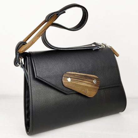 Eslo Luna hazai designer női fekete bőr oldaltáska, prémium minőség, kézzel készített egyedi dizájn.