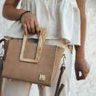 Eslo Arbora Világosbarna Bőr Kistáska 