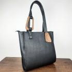 Eslo Luna hazai designer női fekete bőr válltáska, prémium minőség, kézzel készített egyedi dizájn.