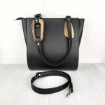 Eslo Luna hazai designer női fekete bőr válltáska, prémium minőség, kézzel készített egyedi dizájn.