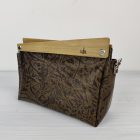 Eslo Pure hazai designer női  mintás barna bőr pipere, alkalmi táska, prémium minőség, kézzel készített egyedi dizájn.