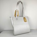 Eslo Luna hazai designer női gyöngyház bőr válltáska, prémium minőség, kézzel készített egyedi dizájn.