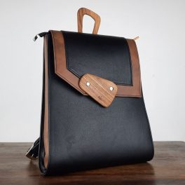 Eslo Luna hazai designer női negro bőr hátitáska, hátizsák, prémium minőség, kézzel készített egyedi dizájn.