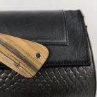 Eslo Luna hazai designer női textúra bőr oldaltáska, prémium minőség, kézzel készített egyedi dizájn.