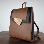 Eslo hazai, egyedi tervezésű, kézzel készített designer bőr női hátitáska, hátizsák, notebook táska, táska