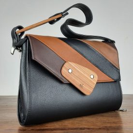 Eslo Columbia hazai designer női  oscuro bőr oldaltáska, prémium minőség, kézzel készített egyedi dizájn.