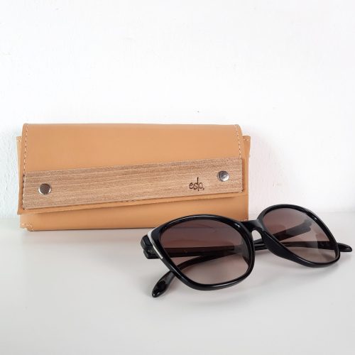 ESLO Camel Leather Eyewear Case